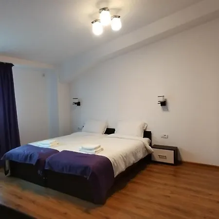 La Amy Apartment Pangarati Exterior foto