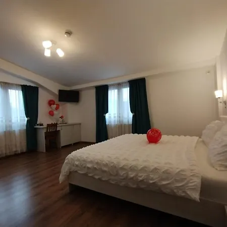 La Amy Apartment Pangarati Exterior foto