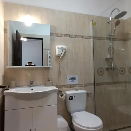 La Amy Apartment Pangarati Exterior foto